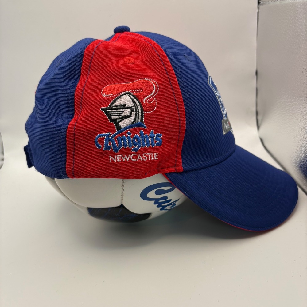 Newcastle Knights 2014 Membership Baseball Cap Blue Red ISC 100% Polyester - Picture 4 of 6